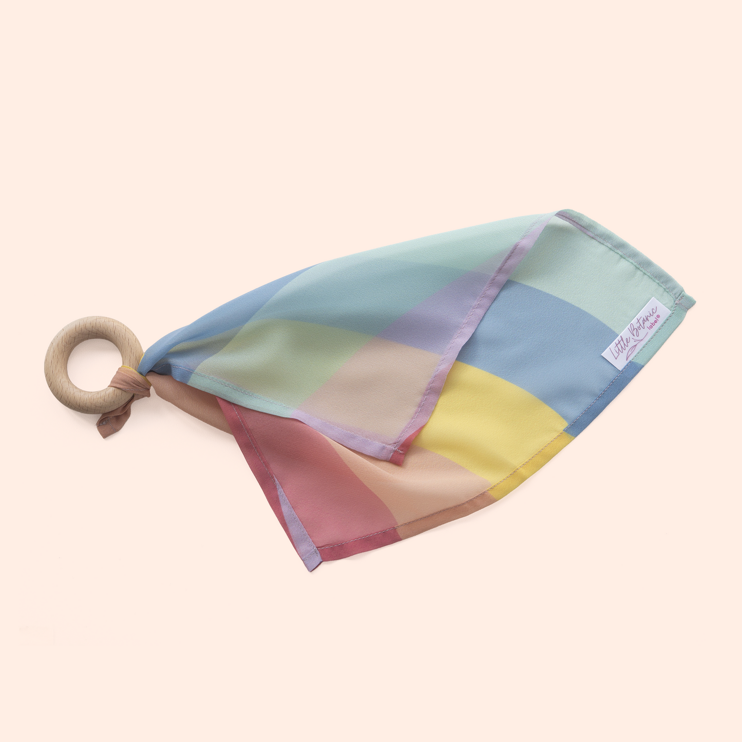 Baby speeldoekje aan houten bijtring pastel waves