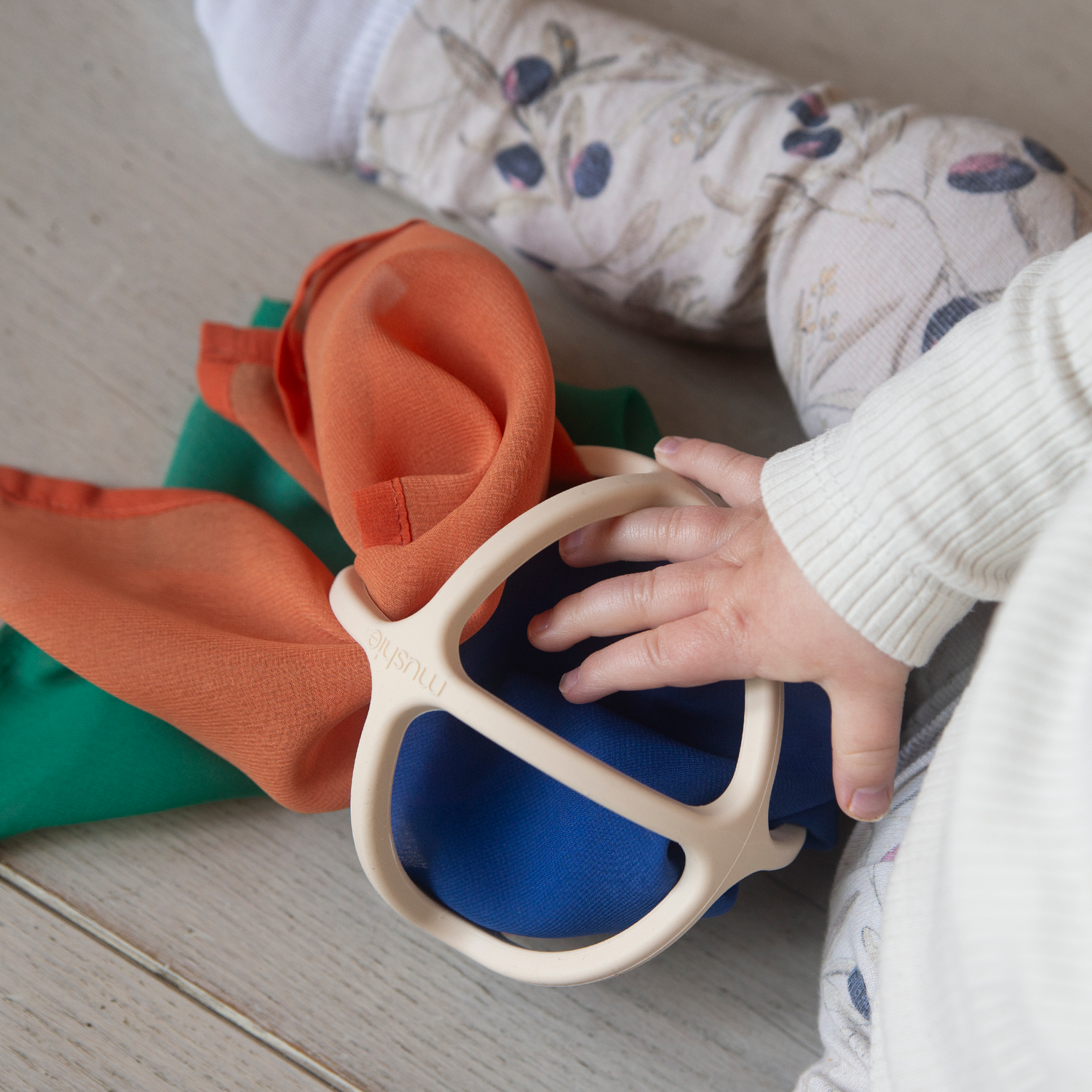 cadeau open einde speelgoed voor baby en dreumes