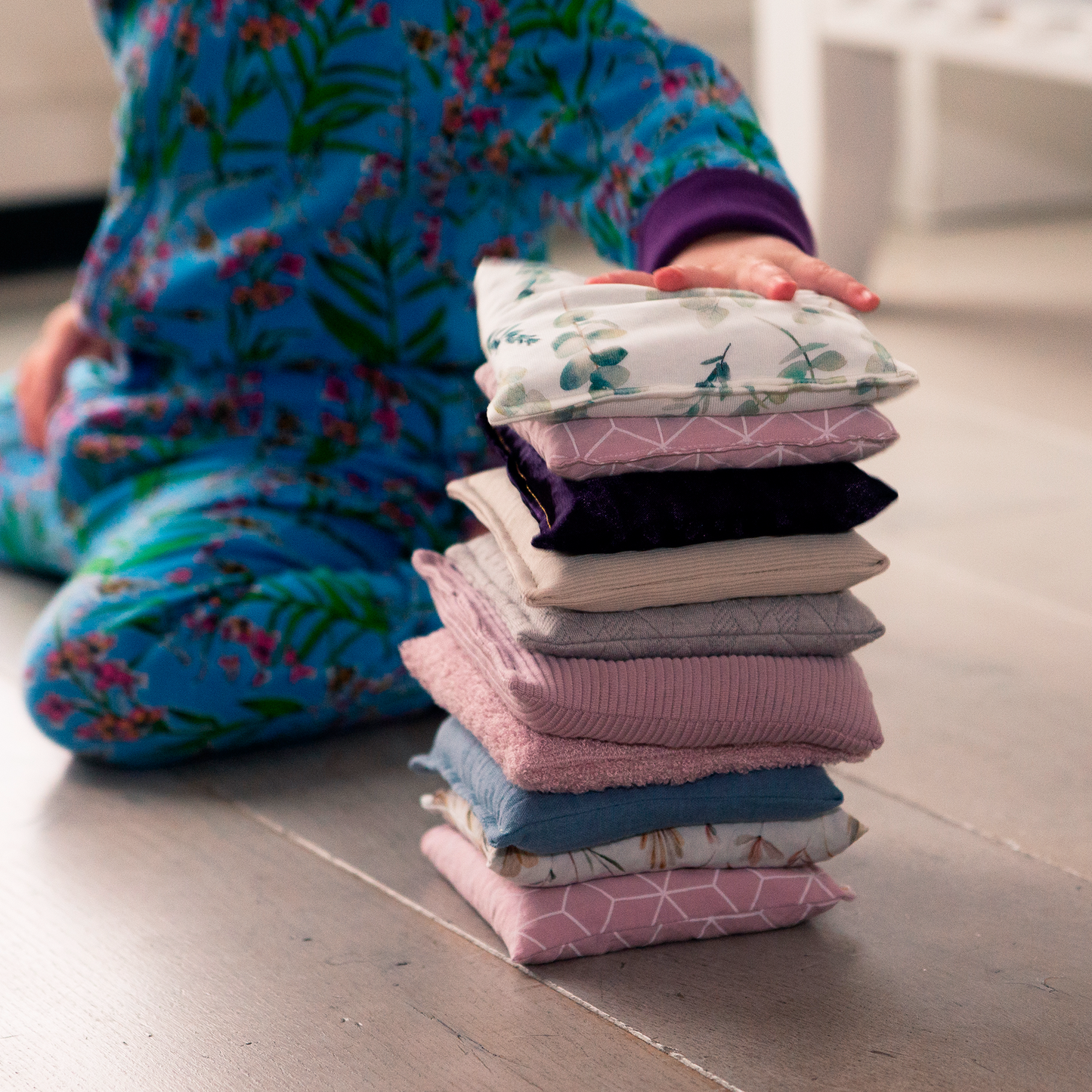 Pittenzakjes stapelen sensorisch spel kinderen