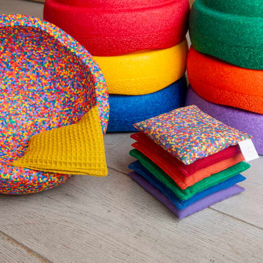 nog steeds geliefd, regenboog pittenzakjes