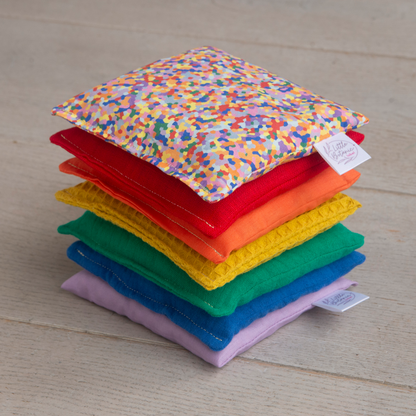 Regenboog + confetti pittenzakjes